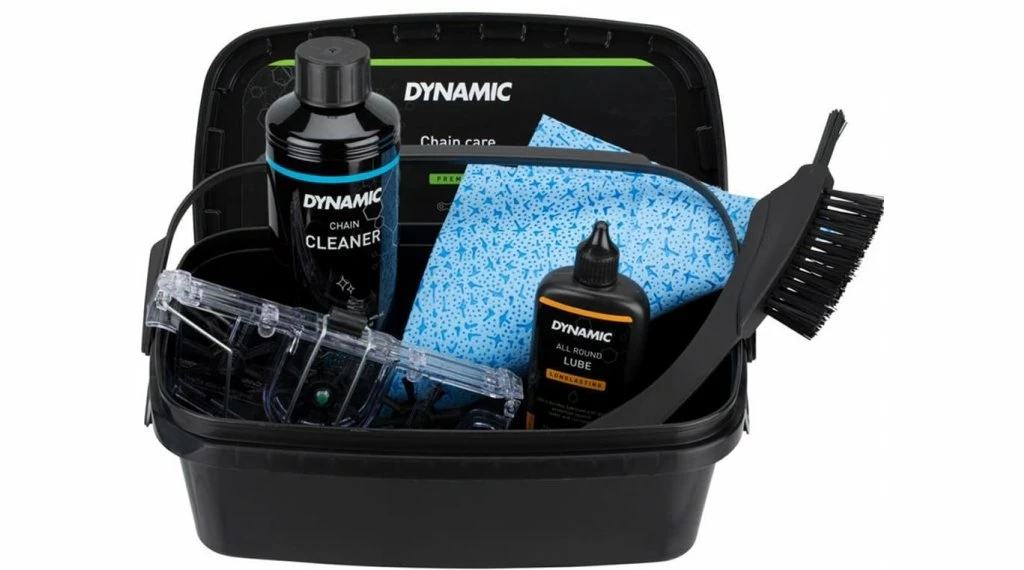 Dynamic Chain Care Protection Set Premium 1 Dynamic Chain Care Protection Set Premium